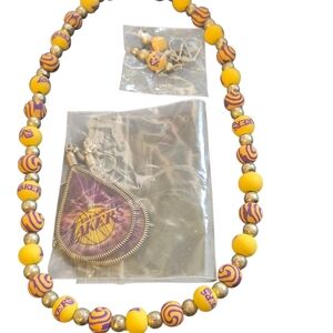 Los Angeles Lakers Yellow & Purple Beaded Necklace with Team Earrings
